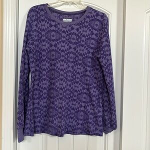 Columbia thermal long sleeve shirt. Women’s xl. Cotton and polyester blend. Used